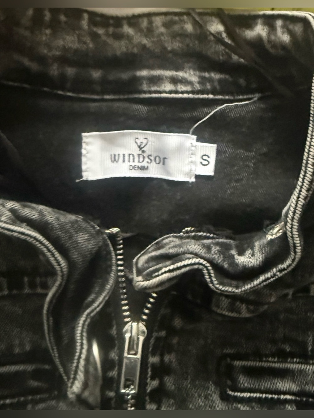 Windsor Edgy Arrival Moto Acid Wash Denim Cropped Jacket Black S Fits XS - Picture 11 of 12
